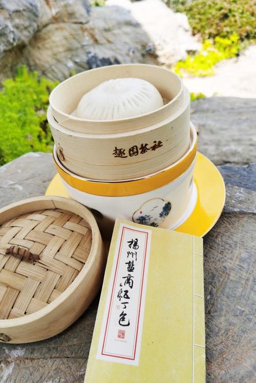 趣园茶社 扬州早茶界的超级网红，以早茶为媒，讲述扬州故事